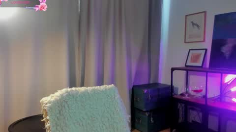 Kim online show from 02-07-26, 08:29