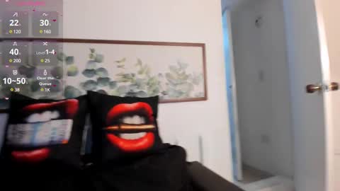 Nicolle Lima online show from 02-20-25, 02:18