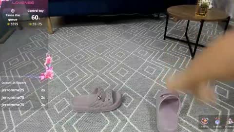 Nicolle Lima online show from 09-24-25, 11:52