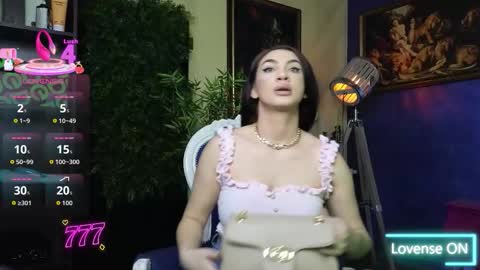 Nicolle online show from 02-07-26, 11:25