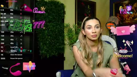 Nicolle online show from 06-04-26, 09:15