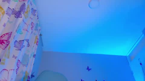 Nicolle Miley online show from 06-13-26, 04:10