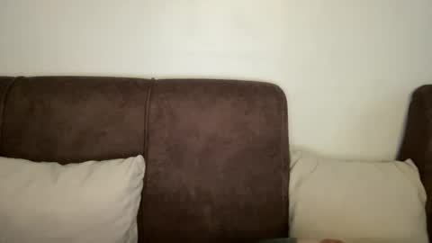 Snapshot of nicollete_snow chatting on 05-19-26, 03:35 NIC 333 online show from 05-19-26, 03:35