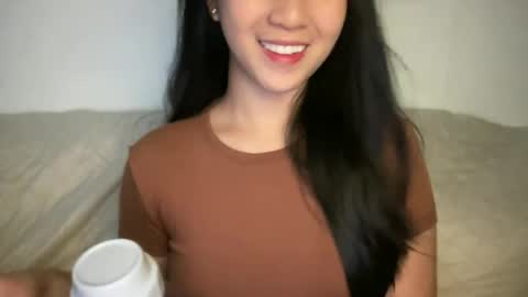 Snapshot of nicollete_snow chatting on 07-11-26, 04:10 NIC 333 online show from 07-11-26, 04:10