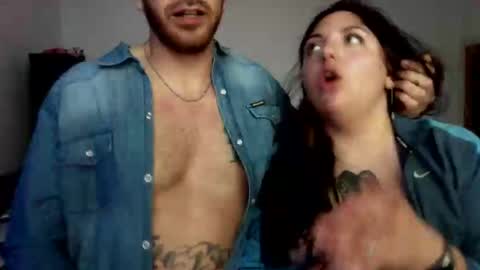 Snapshot of nicolove4272 chatting on 09-28-25, 04:51 nicolove4272 online show from 09-28-25, 04:51