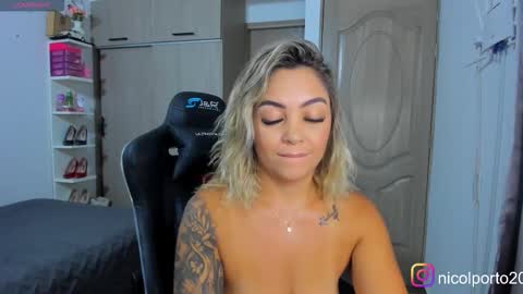 Nicol online show from 11-26-25, 11:22