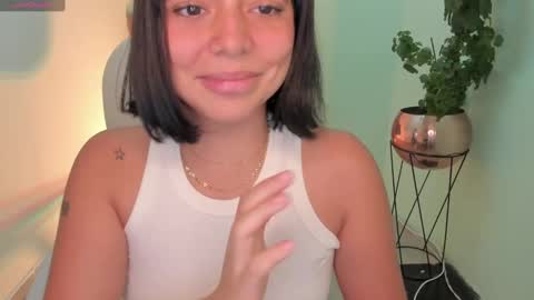 Snapshot of nicolross_ chatting on 01-02-25, 04:46 NicolRoss online show from 01-02-25, 04:46