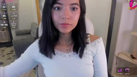 Snapshot of nicolross_ chatting on 05-26-26, 01:18 NicolRoss online show from 05-26-26, 01:18