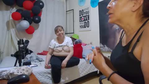 nicoltatiana_ online show from 05-12-26, 12:08