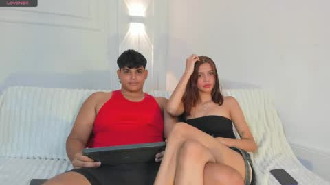 Snapshot of nicolvibes_212 chatting on 05-09-26, 10:37 Nicol online show from 05-09-26, 10:37