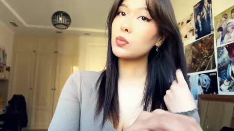 Hanna online show from 05-12-26, 08:11