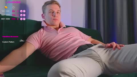 Snapshot of night_wwwolf chatting on 12-22-24, 10:38 Jameson online show from 12-22-24, 10:38