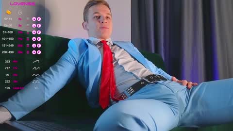 Snapshot of night_wwwolf chatting on 12-27-24, 03:20 Jameson online show from 12-27-24, 03:20