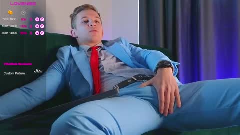 Snapshot of night_wwwolf chatting on 12-27-24, 10:45 Jameson online show from 12-27-24, 10:45