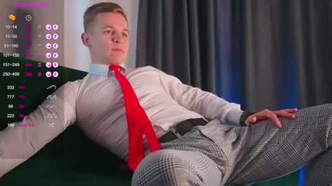 Snapshot of night_wwwolf chatting on 02-09-25, 12:30 Jameson online show from 02-09-25, 12:30