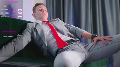 Snapshot of night_wwwolf chatting on 02-21-25, 10:07 Jameson online show from 02-21-25, 10:07