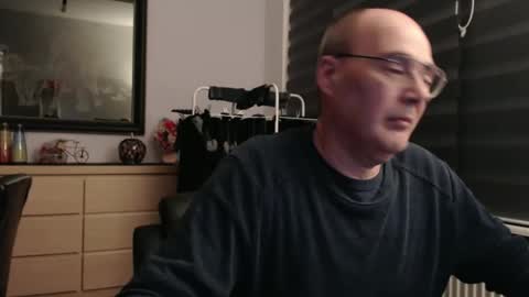 Snapshot of nightkeeper63 chatting on 11-15-25, 01:25 nightkeeper63 online show from 11-15-25, 01:25