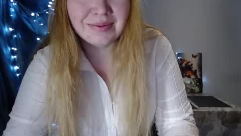 nightlaura online show from 12-26-24, 10:52