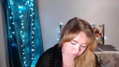nightlaura online show from 12-29-24, 12:30
