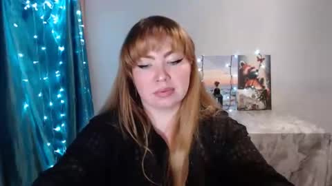 nightlaura online show from 01-14-25, 10:34