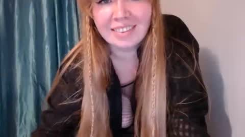nightlaura online show from 02-13-25, 04:39