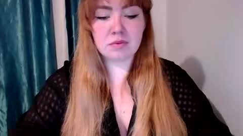 nightlaura online show from 02-21-25, 06:15