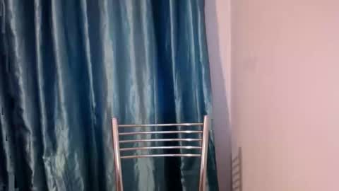 nightlaura online show from 03-09-25, 03:05