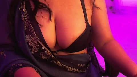 nightqueen107446 online show from 10-16-25, 02:23