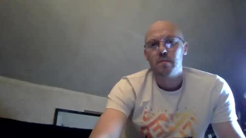 nighttime online show from 12-31-24, 03:12