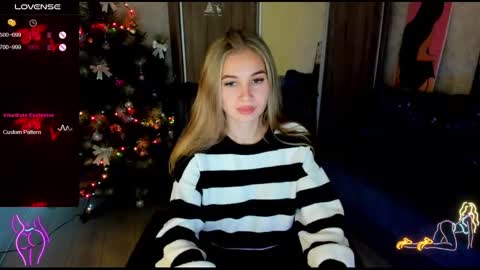 Snapshot of nigo_nika chatting on 12-12-24, 12:33 nigo_nika online show from 12-12-24, 12:33