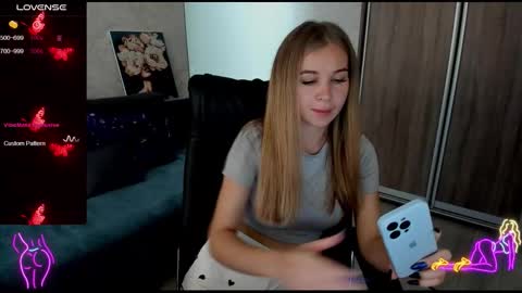 Snapshot of nigo_nika chatting on 09-23-25, 11:57 nigo_nika online show from 09-23-25, 11:57