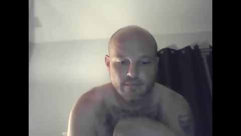 nihilistcreep online show from 09-30-25, 01:54