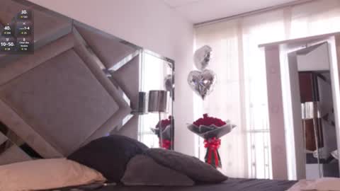 niiaa01 online show from 09-22-25, 08:00