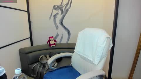 Anni online show from 01-30-25, 12:07