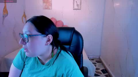 Anni online show from 06-23-26, 06:11