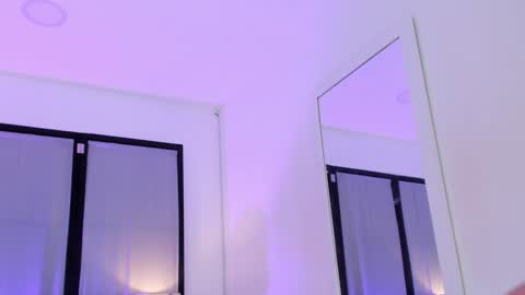 Niicole online show from 12-11-24, 07:14