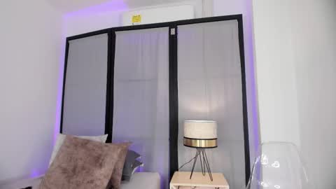 Niicole online show from 02-23-26, 08:06