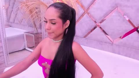 Nicole online show from 02-09-26, 12:20