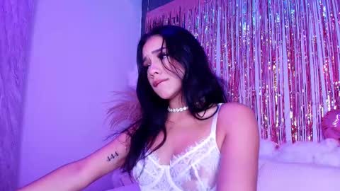 Nicole online show from 02-19-26, 05:42