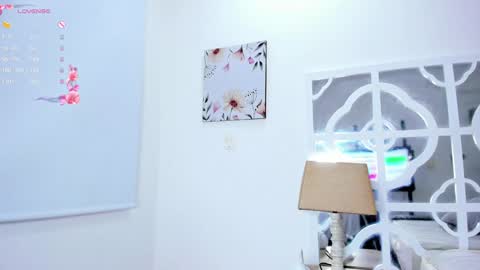 Niicoleta  online show from 12-04-24, 12:30