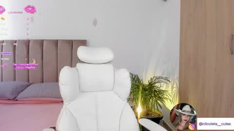 Niicoleta  online show from 02-13-26, 06:37