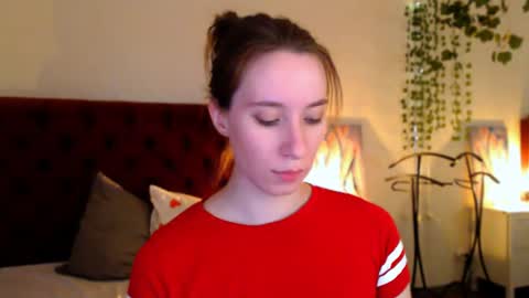 Snapshot of niixi chatting on 06-19-26, 11:30 niixi online show from 06-19-26, 11:30