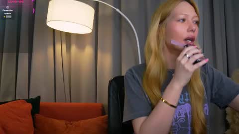 LIana online show from 06-11-26, 12:32