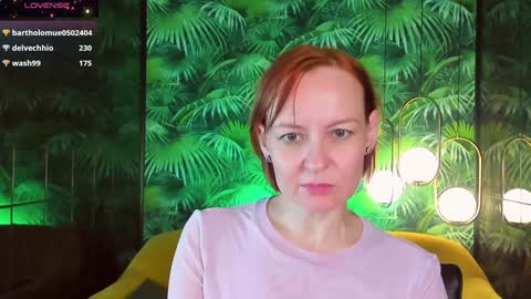 Nika online show from 12-25-24, 12:37