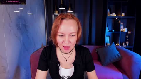 Nika online show from 01-13-25, 05:33