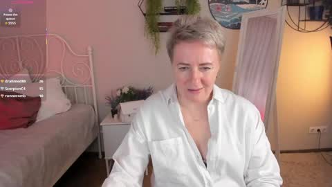 Nika online show from 05-16-26, 10:36