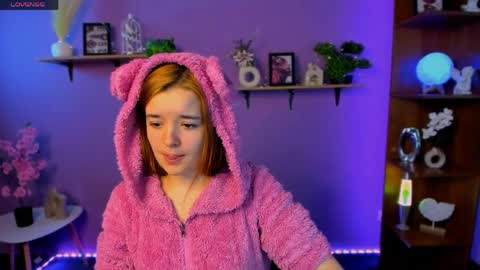 Little  Angel online show from 04-04-26, 07:39