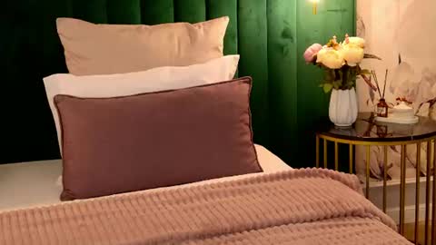 Nika online show from 08-09-26, 03:23