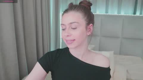 Nika online show from 05-16-26, 12:29