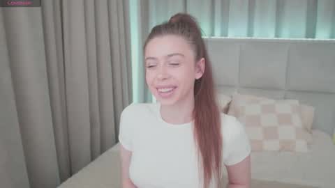 Nika online show from 05-21-26, 12:17